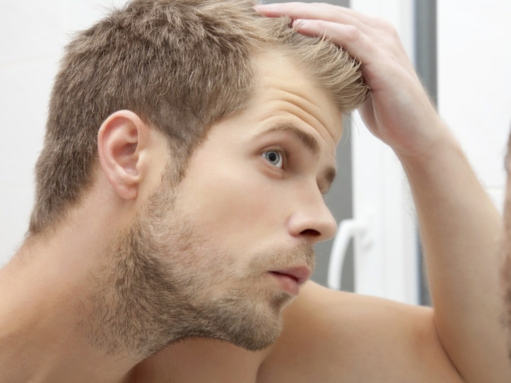Пересадка волос для мужчин: особенности и преимущества